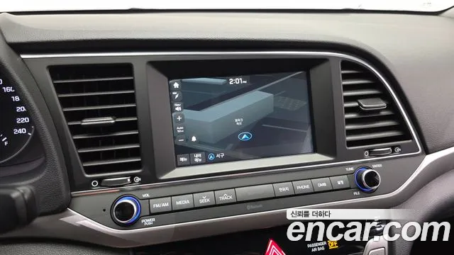 2015 Hyundai AVANTE 1.6 GDI Smart, photograph 5