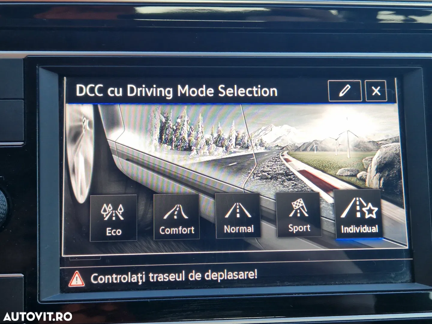 2021 Volkswagen Passat, photograph 8