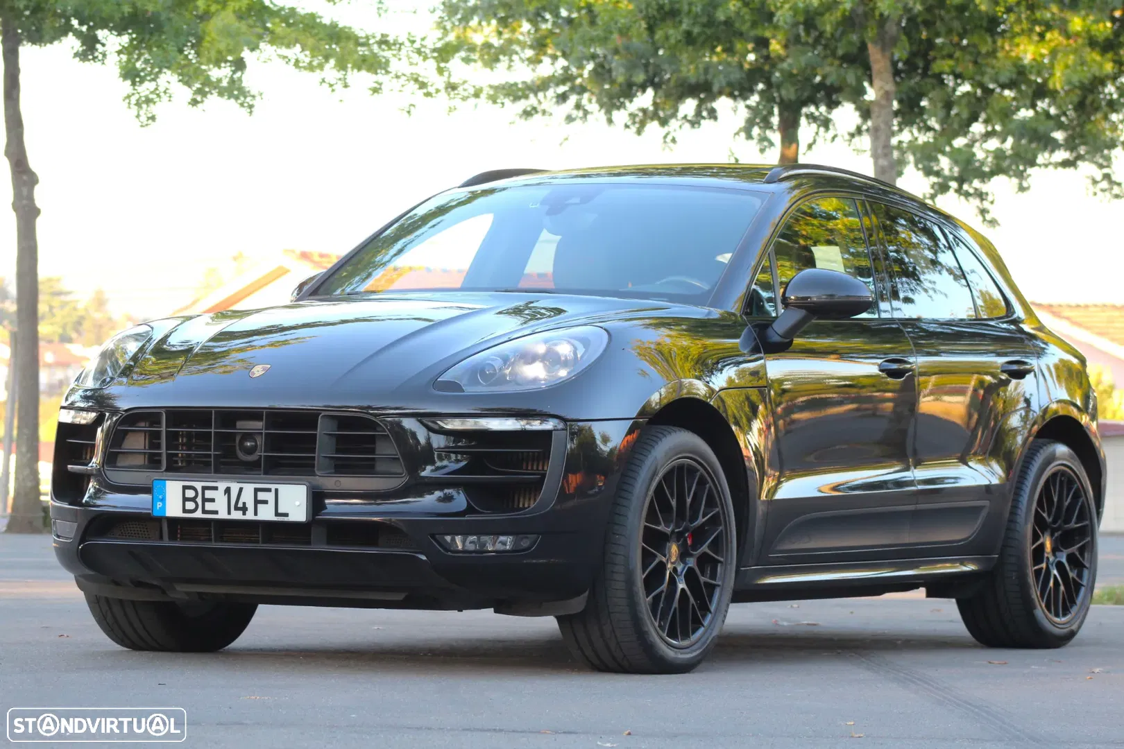 2018 Porsche Macan GTS PDK, photograph 2