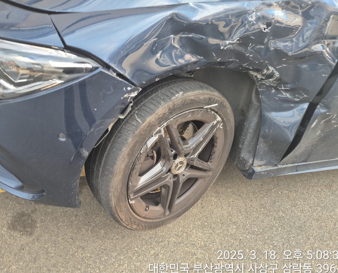 2020 Mercedes-Benz CLA250 4MATIC, photograph 5