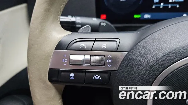 Hyundai Kona Long Range — photo 1 of 38