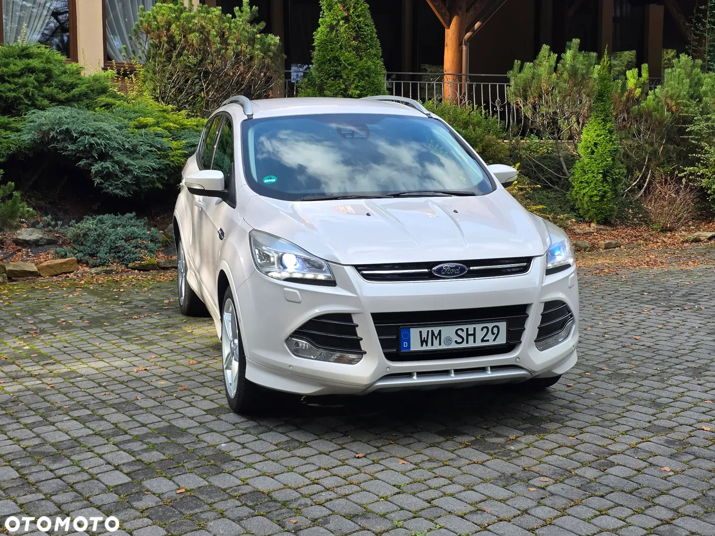 2014 Ford Kuga 2.0 TDCi 4x4 Individual, photograph 9