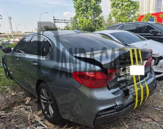 2018 BMW 530i, photograph 2