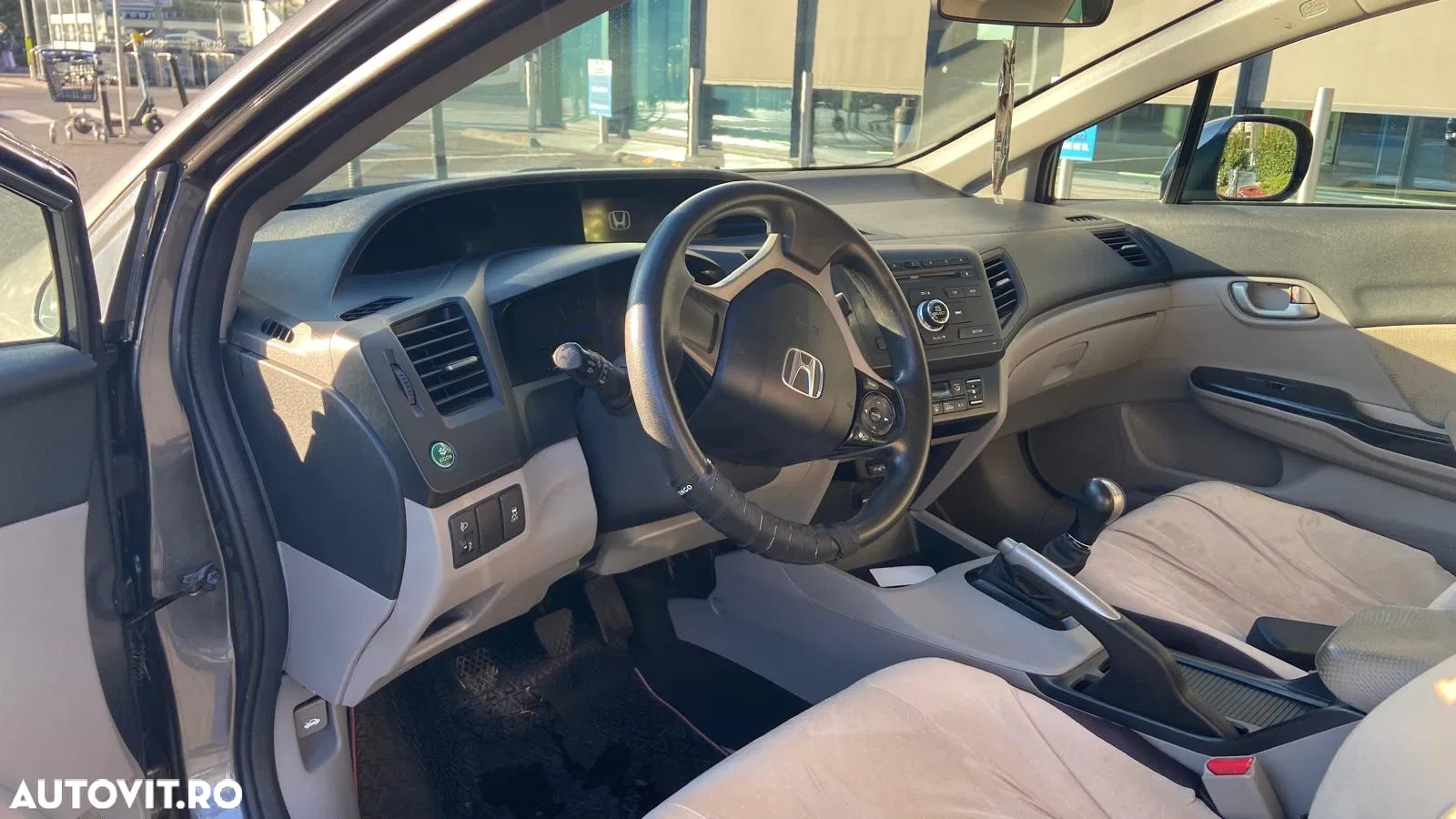 2015 Honda Civic 1.8 i-VTEC MT Executive, photograph 8