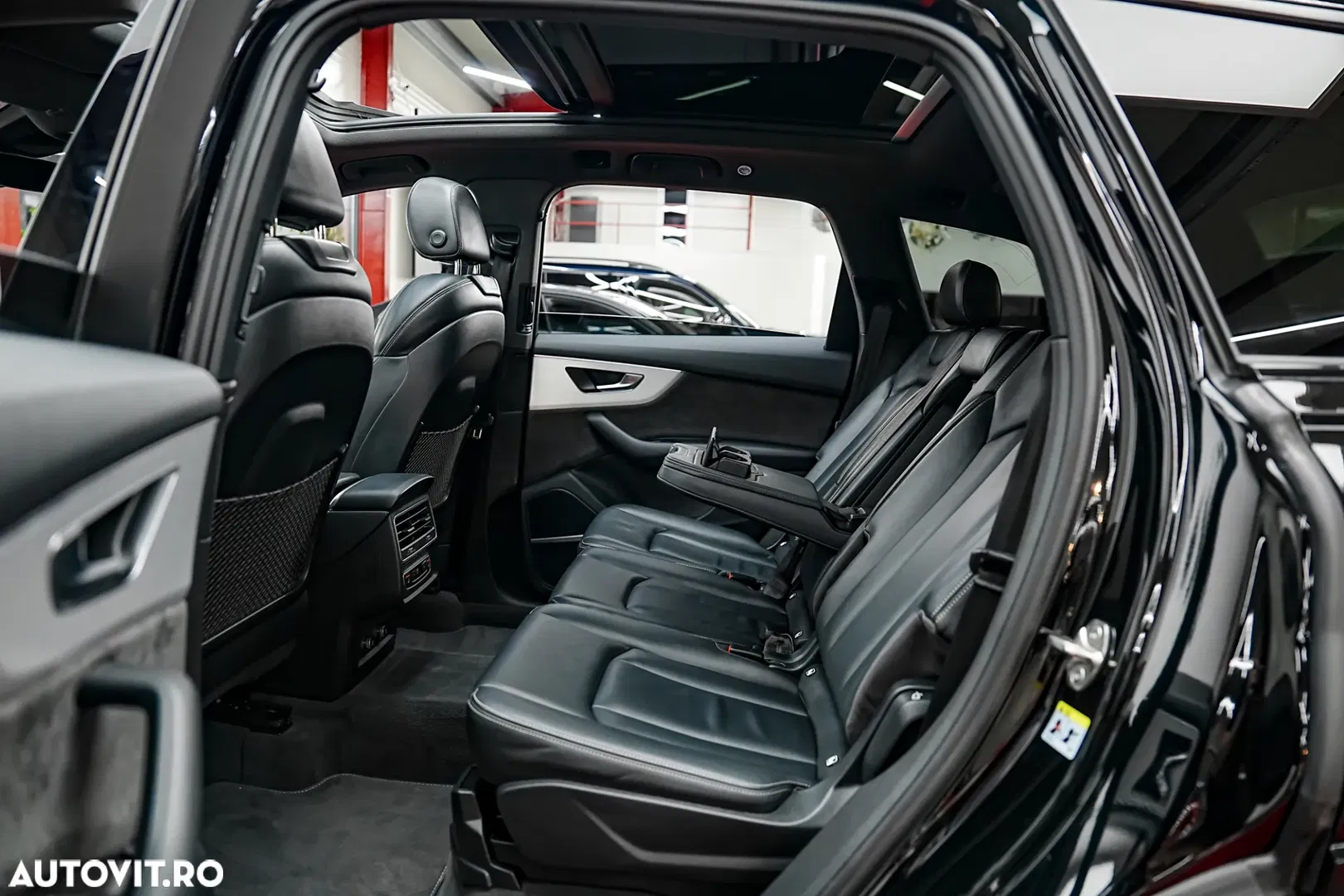2021 Audi Q7, photograph 6