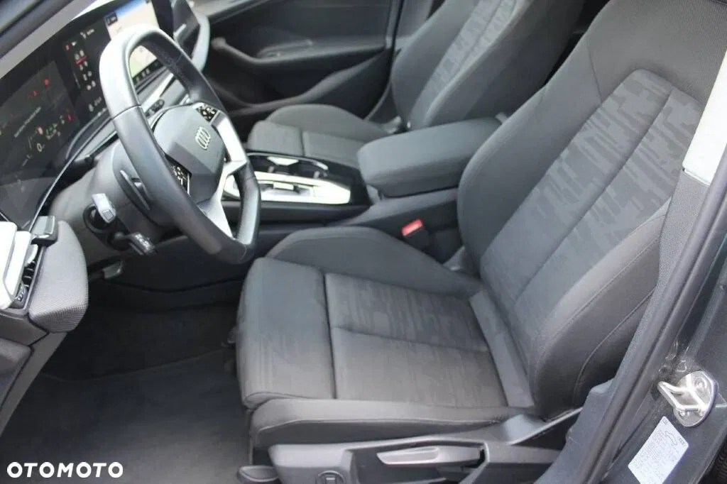 2025 Audi A5 Avant TFSI S tronic, photograph 11
