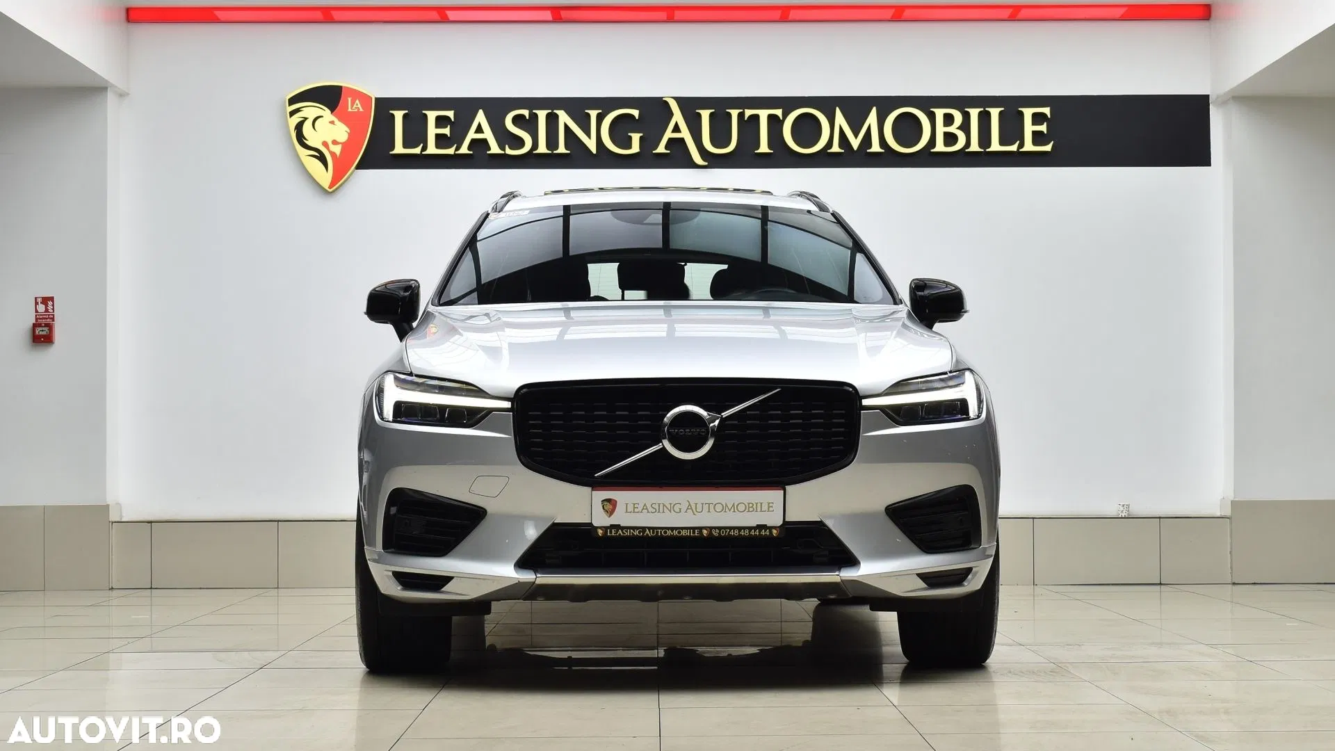 2020 Volvo XC 60 Recharge T6 Twin Engine eAWD Inscription Expression, photograph 2