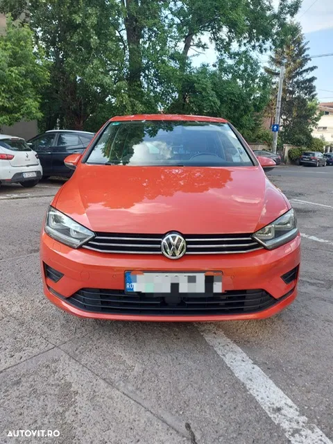 2015 Volkswagen Golf Sportsvan 1.6 TDI DPF DSG BMT Comfortline, photograph 2