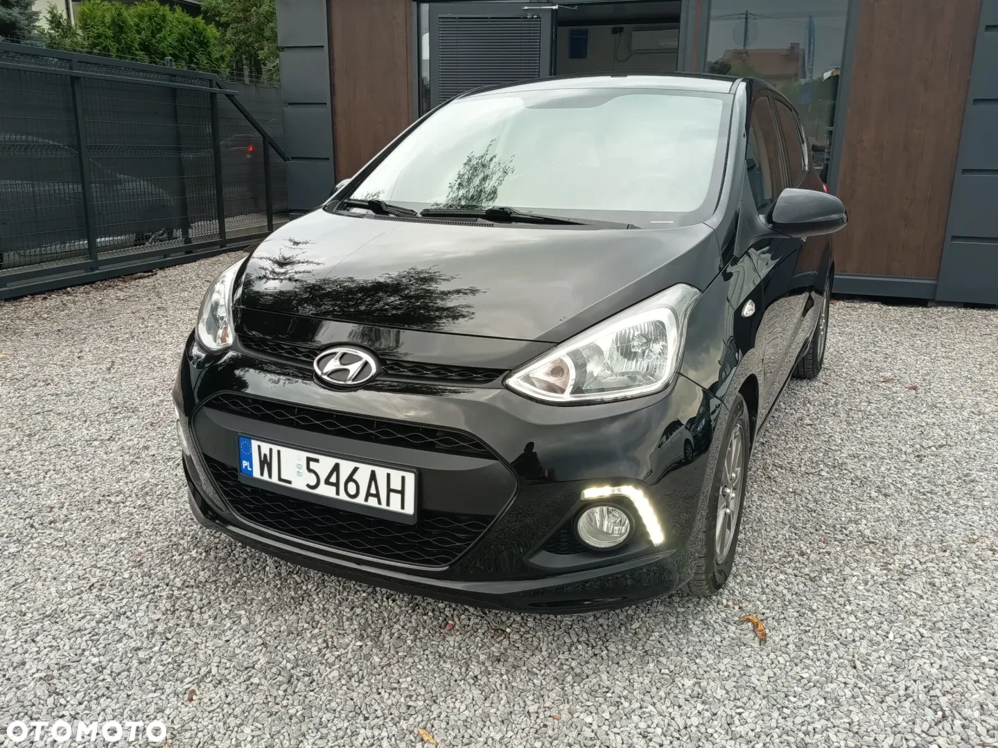 2014 Hyundai i10 1.2 Fifa World Cup Edition, photograph 1