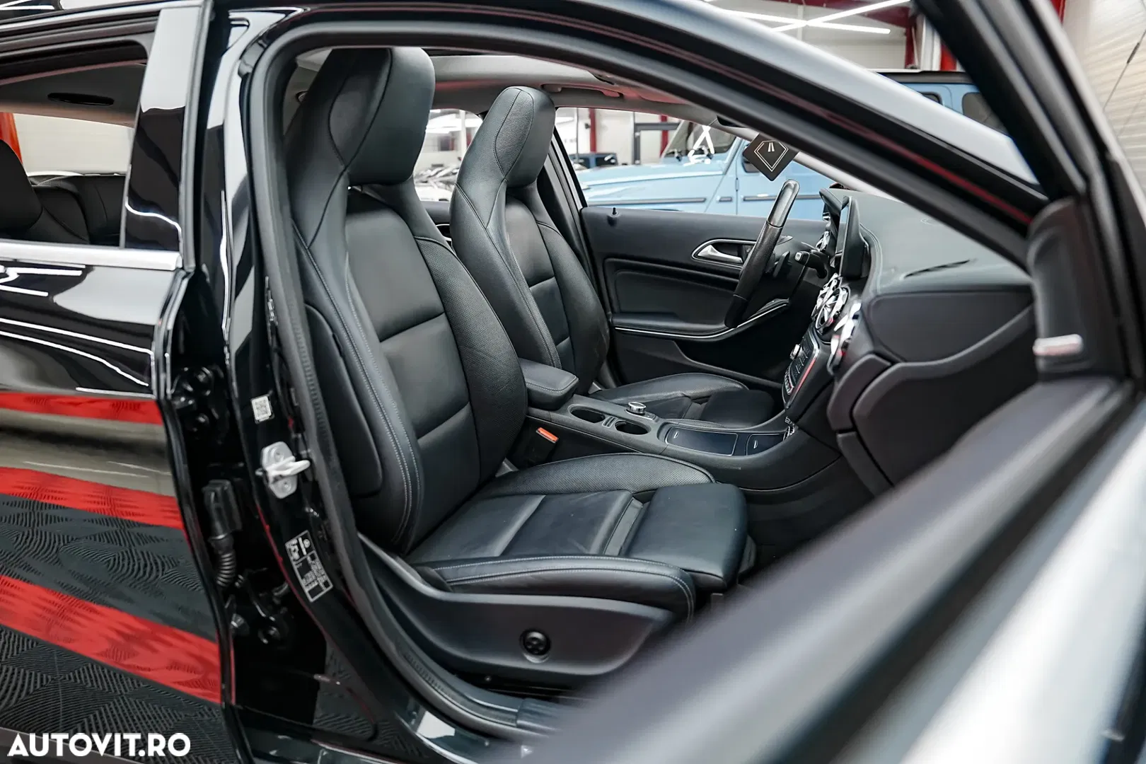 2017 Mercedes-Benz GLA 220 d 4MATIC 7G-DCT, photograph 10