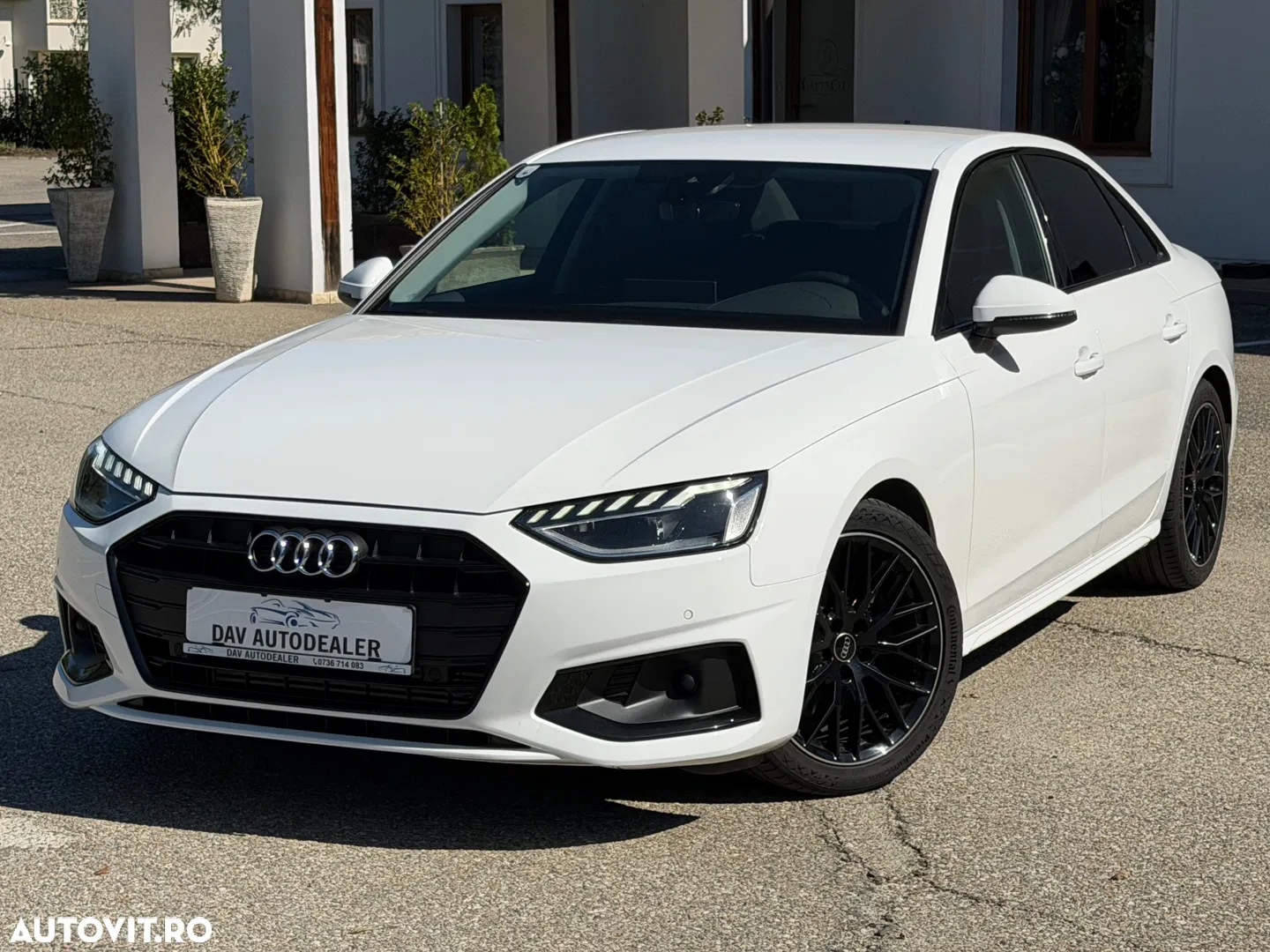 2022 Audi A4 Limuzina 35 TFSI S tronic S line, photograph 2