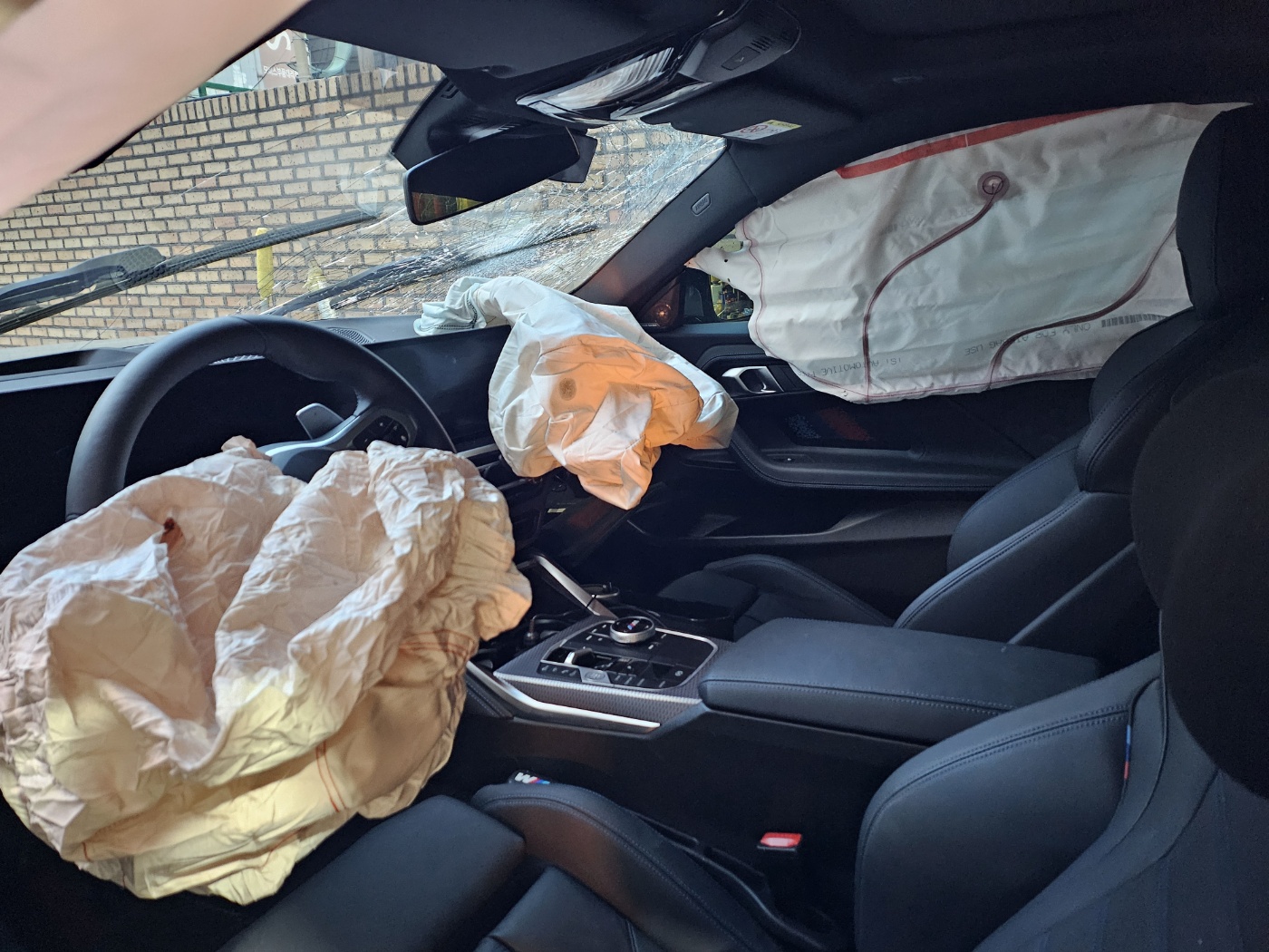 2024 BMW M240i xDrive Coupe, photograph 2