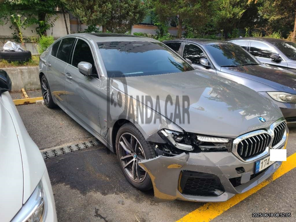 2022 BMW 520i, photograph 4