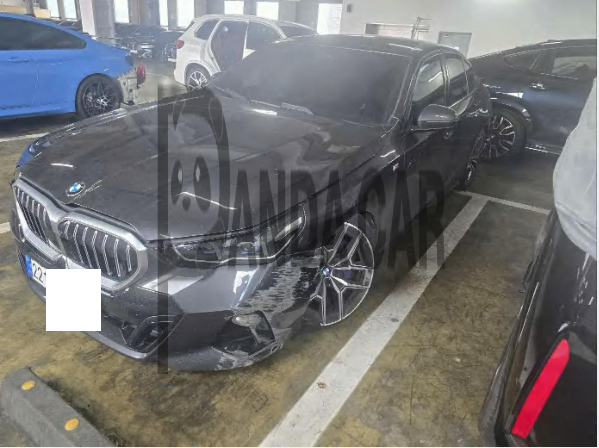 2024 BMW 520i, photograph 2