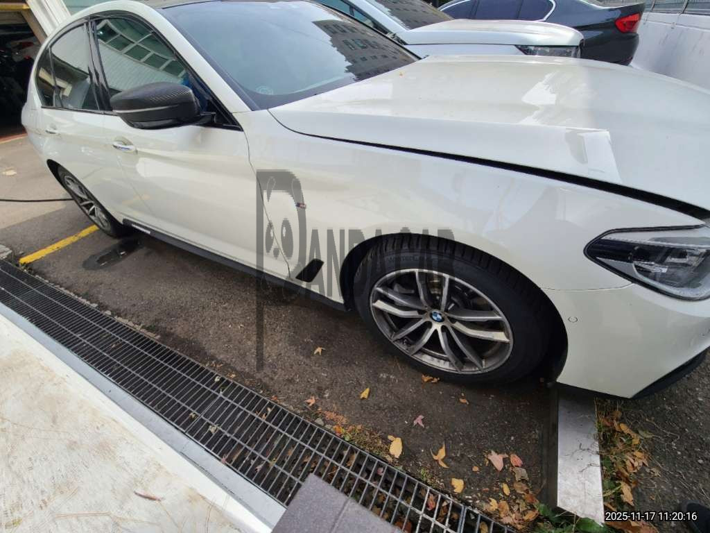 2017 BMW 520d, photograph 2