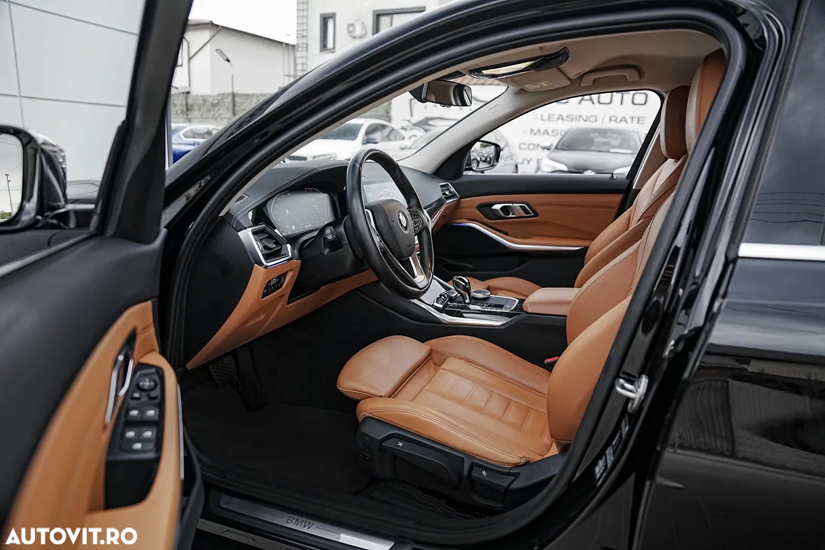 2021 BMW Seria 3, photograph 12