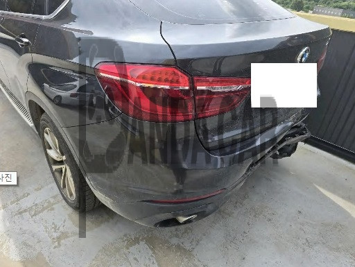 2017 BMW X6 xDrive30d, photograph 2