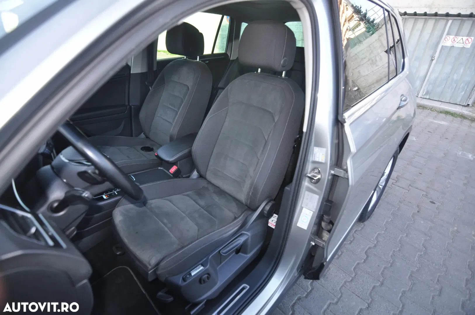 2018 Volkswagen Tiguan 2.0 TDI 4Mot DSG Highline, photograph 7