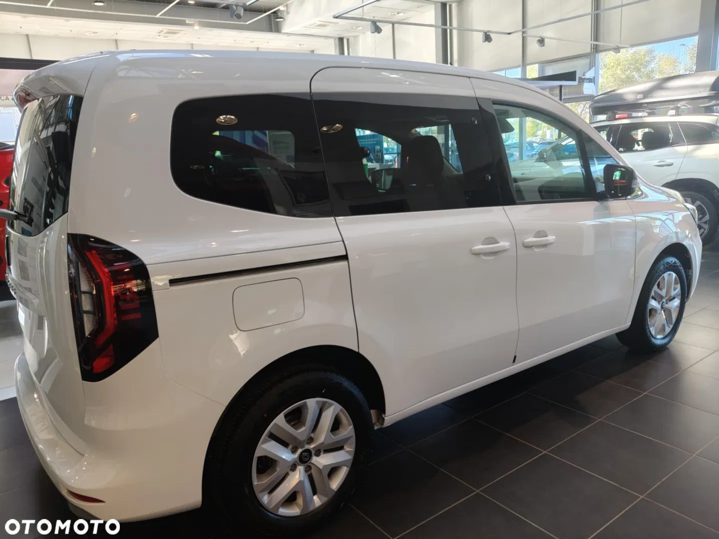 2026 Renault Kangoo 1.5 dCi Equilibre, photograph 3
