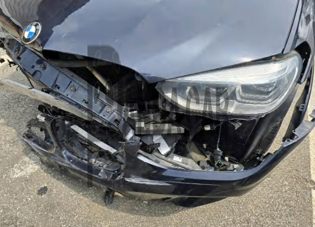 2020 BMW X3 xDrive20d M Sport Package, photograph 2