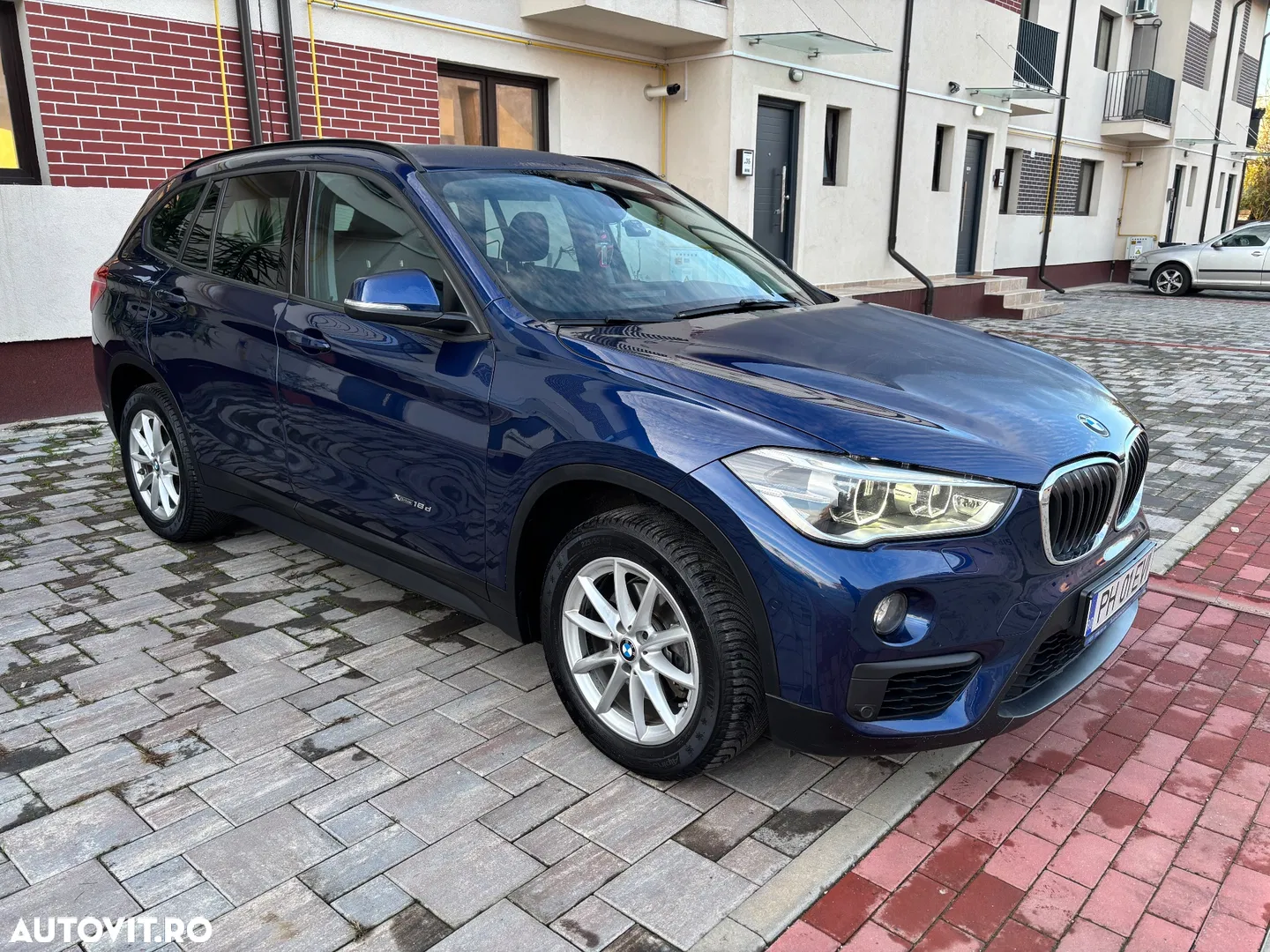 2017 BMW X1, photograph 5