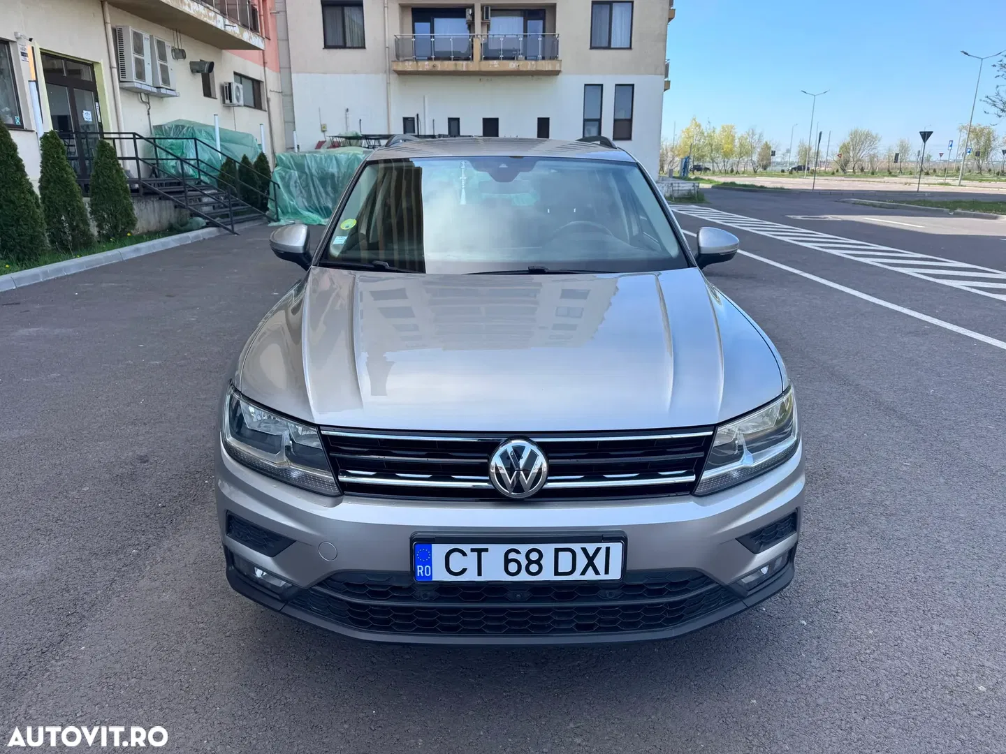 2019 Volkswagen Tiguan 2.0 TDI SCR DSG Elegance, photograph 3