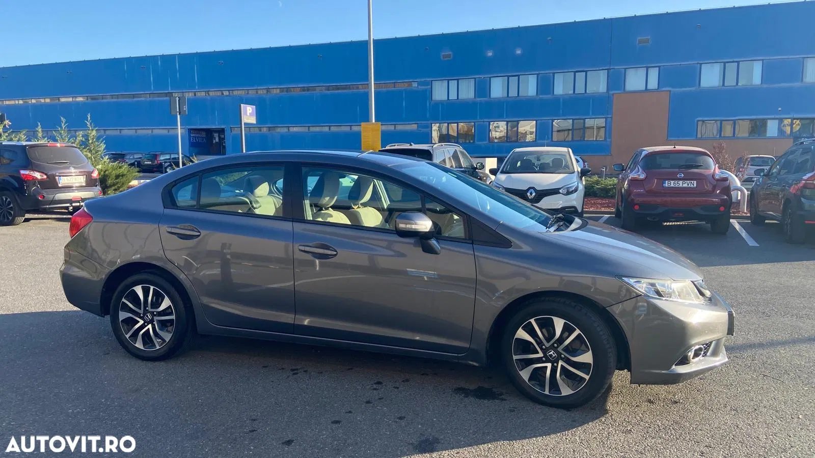 2015 Honda Civic 1.8 i-VTEC MT Executive, photograph 3