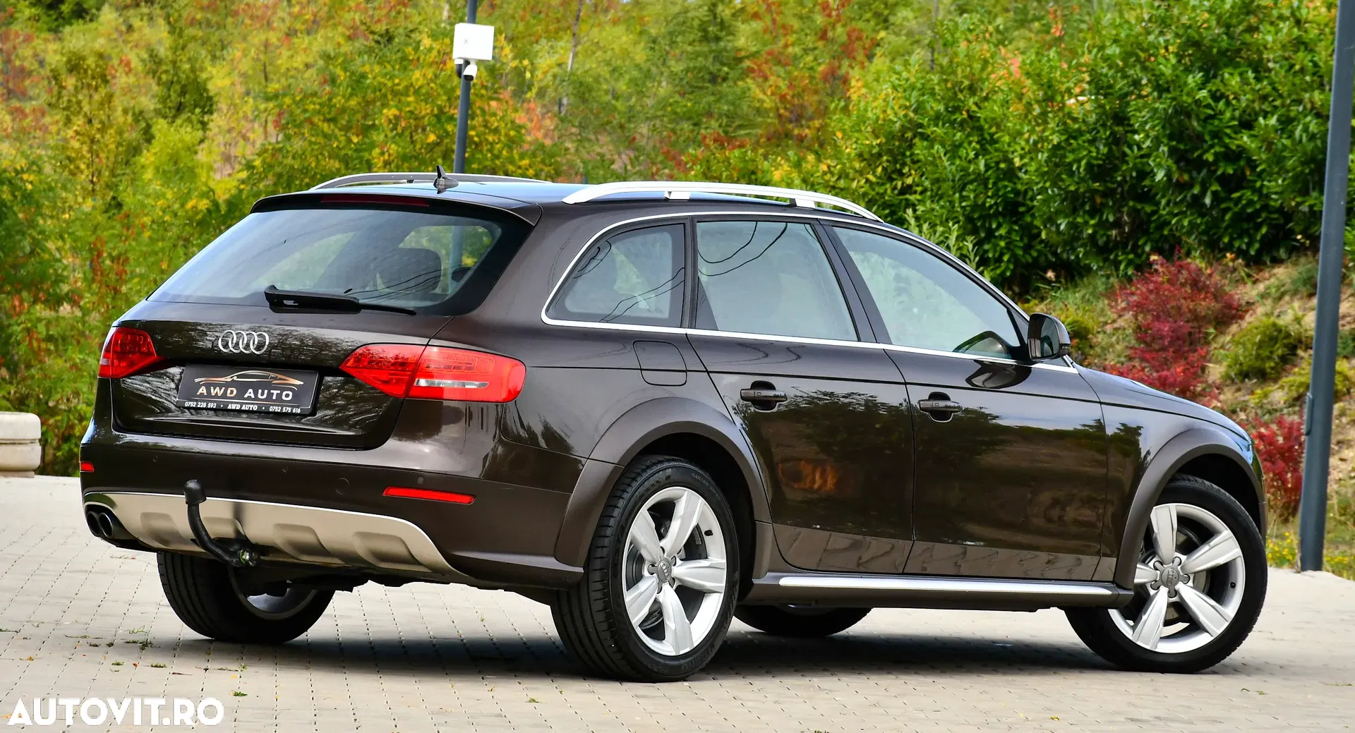 2011 Audi A4 Allroad, photograph 3
