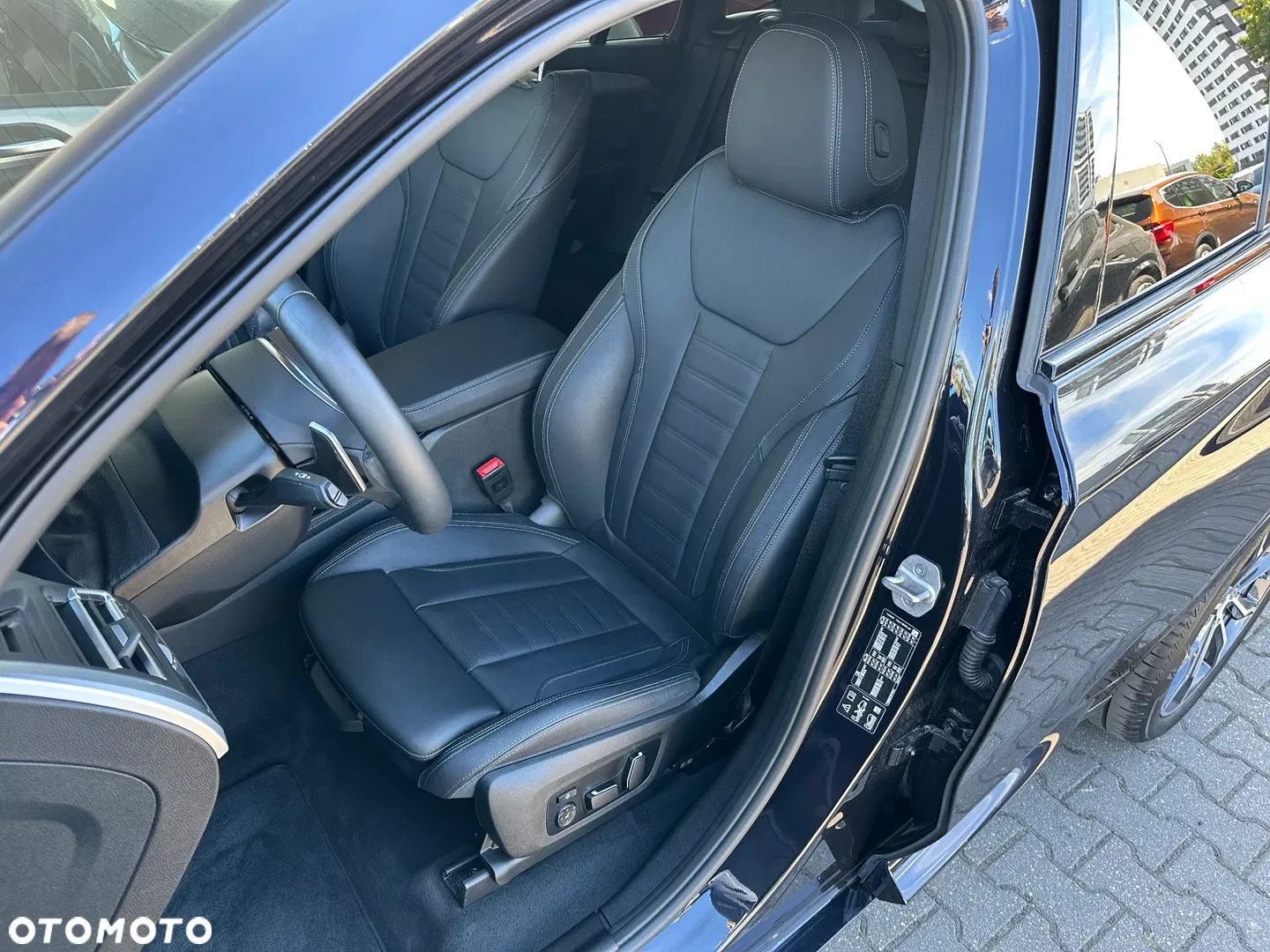 2024 BMW X4, photograph 9