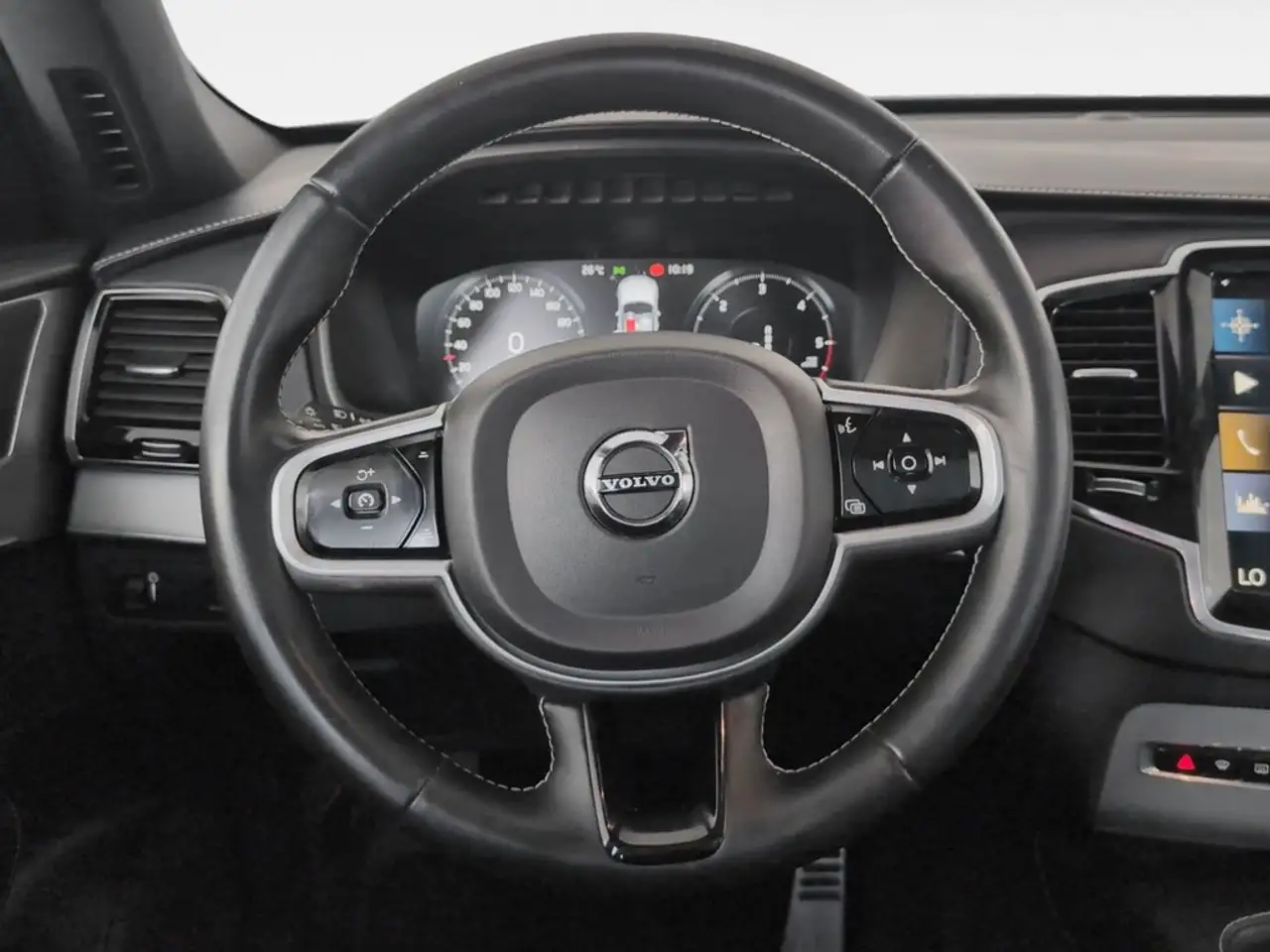 2022 Volvo XC90 B5 R-Design 7pl. AWD Aut., photograph 10