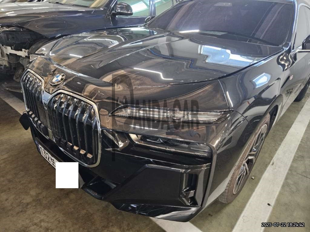 2025 BMW 740d xDrive, photograph 1