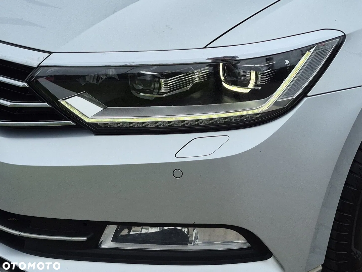 2015 Volkswagen Passat Variant 1.8 TSI BMT Highline DSG, photograph 9