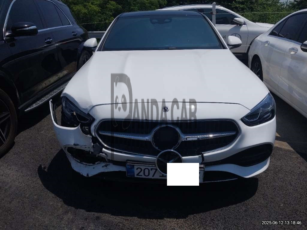 2024 Mercedes-Benz C 200, photograph 1