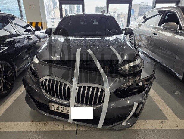 2020 BMW 118d M Sport Package, photograph 1