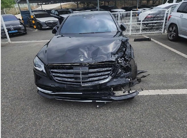 2020 Mercedes-Benz S 560 4MATIC, photograph 4