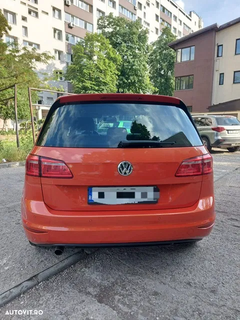 2015 Volkswagen Golf Sportsvan 1.6 TDI DPF DSG BMT Comfortline, photograph 4
