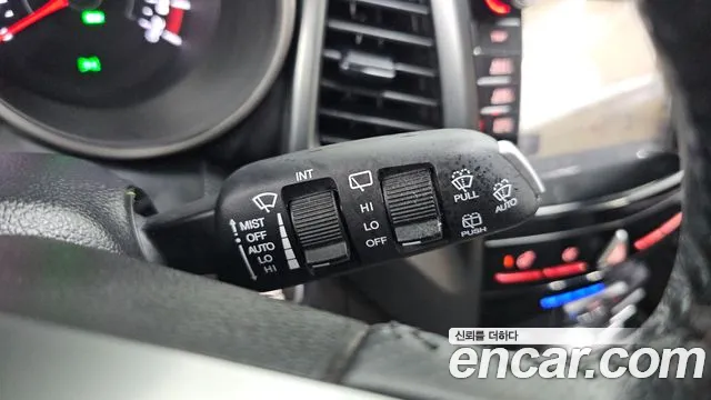 2018 KG_Mobility_Ssangyong TIBOLI VX 2WD, photograph 10