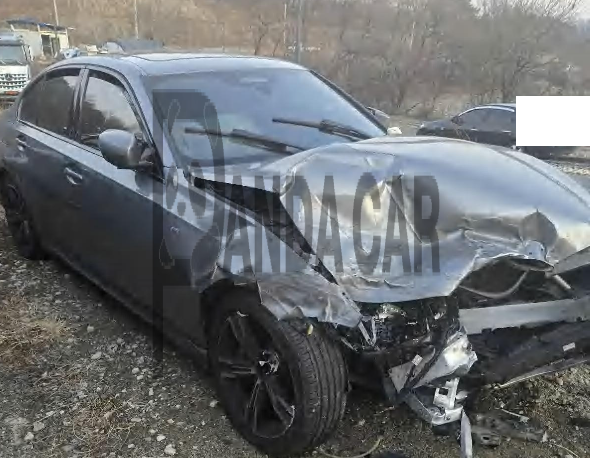 2024 BMW 320i, photograph 4