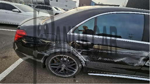2018 Mercedes-AMG S63 4Matic + L, photograph 3
