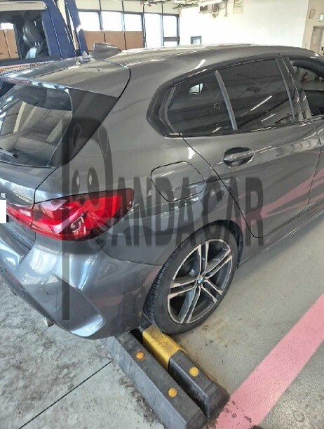 2020 BMW 118d M Sport Package, photograph 4