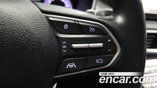 2022 Hyundai Santafe Diesel 2.2 4WD, photograph 10