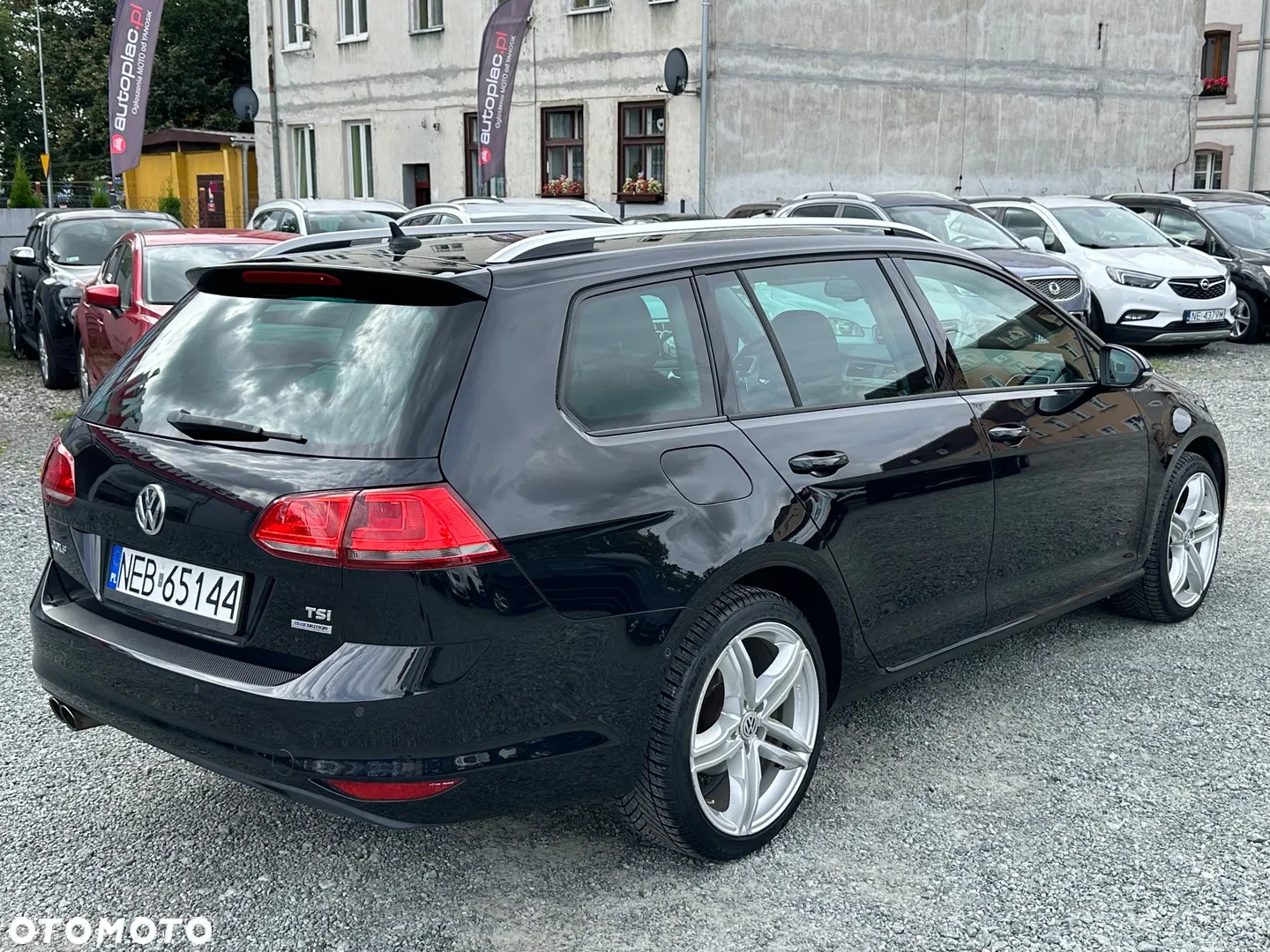 2014 Volkswagen Golf 1.4 TSI BMT Highline, photograph 5