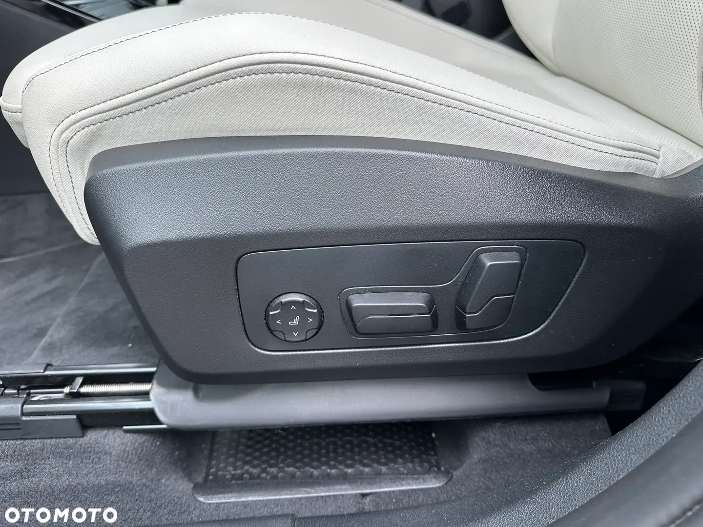 2025 BMW X1 xDrive20d mHEV M Sport sport, photograph 11