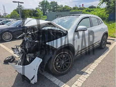 2023 Mercedes-AMG GLA45 4MATIC +, photograph 5