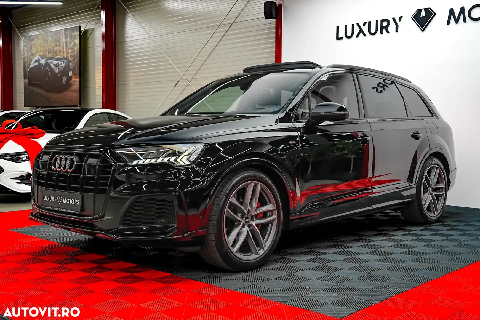 2021 Audi Q7, photograph 1