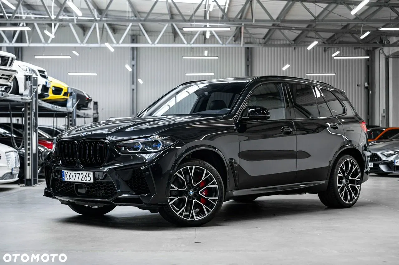 2023 BMW X5 M Competition, photograph 1