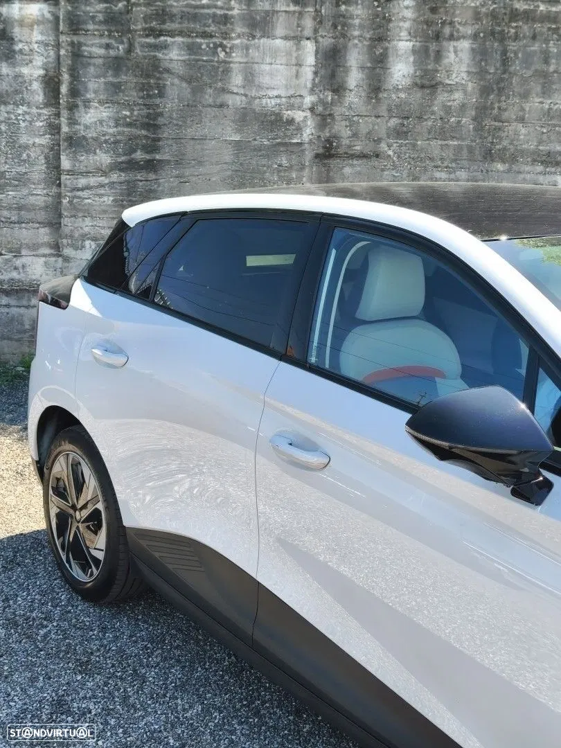 2023 MG MG4 64 kWh Luxury, photograph 11
