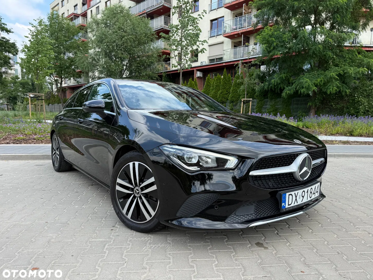 2021 Mercedes-Benz CLA 180 7G-DCT Edition Progressive Line, photograph 2