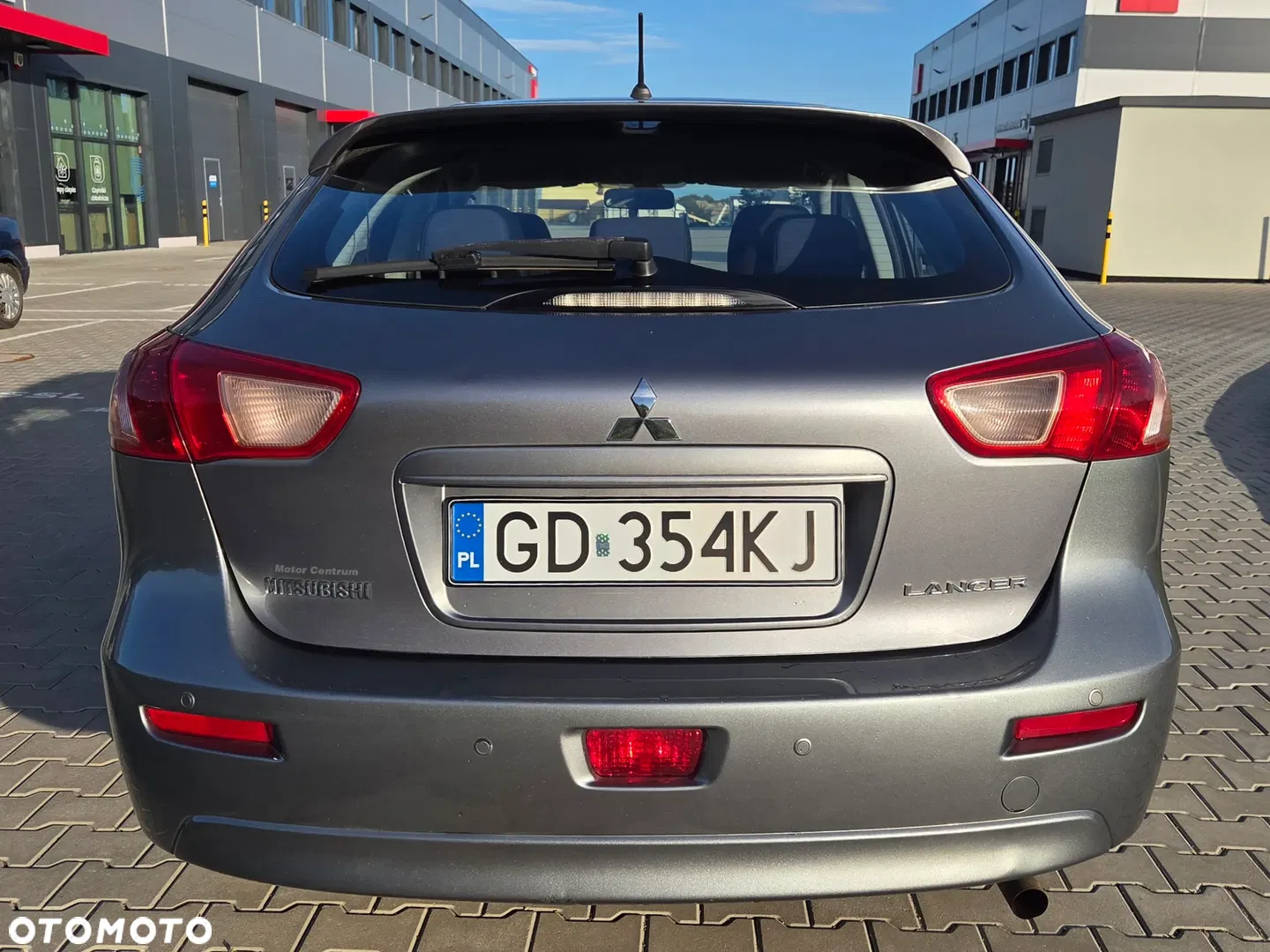 2015 Mitsubishi Lancer 1.6 Invite, photograph 3
