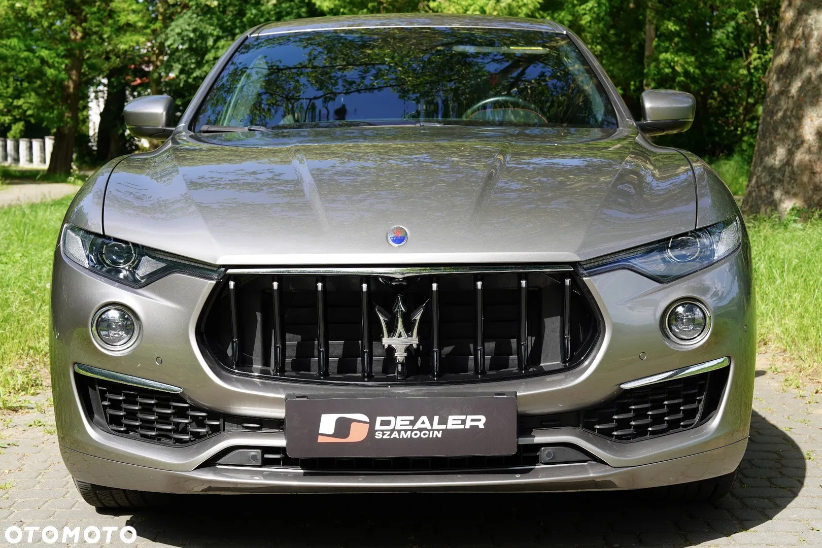 2022 Maserati Levante, photograph 3